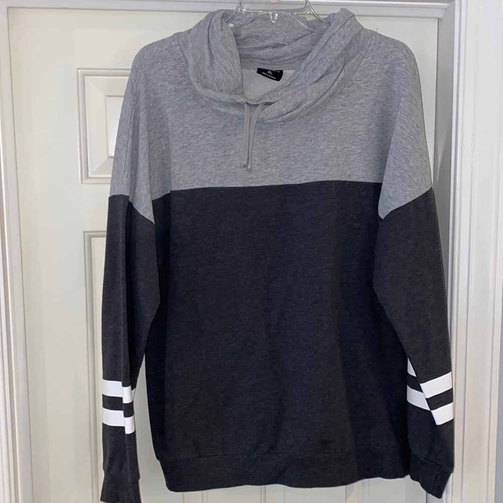 Grey t-shirt hoodie